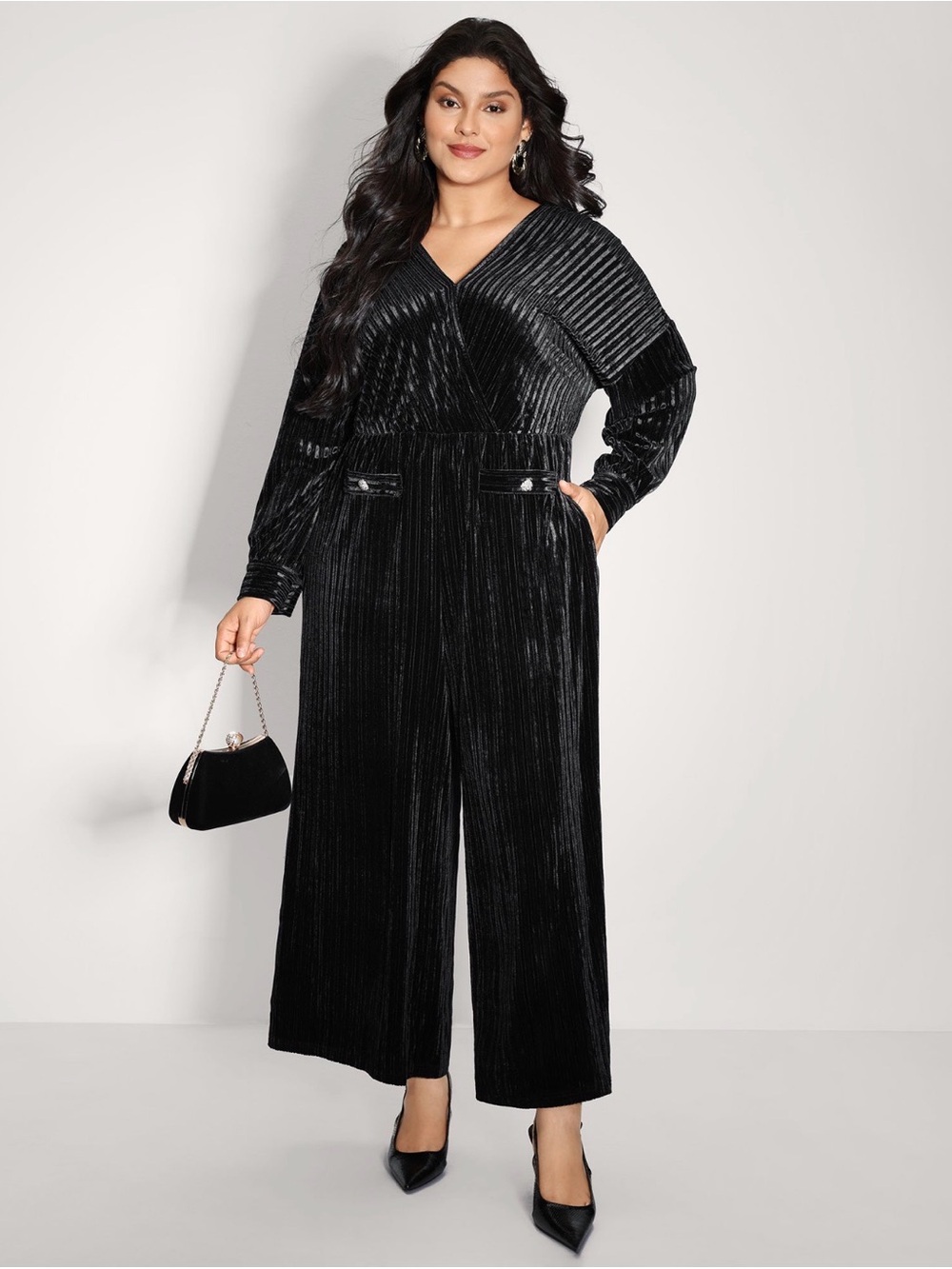 Bloomchic Black Velvet Wide-Leg Jumpsuit size 30 (6x) NEW